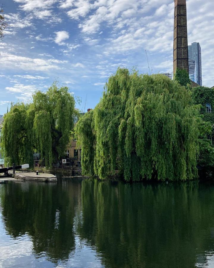 Canal View 1 Bed Apartment In Zone 1 Londra Exterior foto